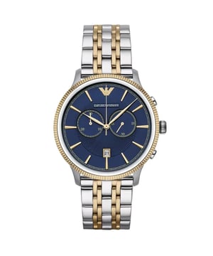 Het blauwe en tweekleurige roestvrijstalen herenhorloge Emporio Armani AR1847 is een sensationeel herenhorloge. Dit horloge heeft een kast van gehard staal van 43 mm met een chronograafweergave. Het horloge heeft een donkere wijzerplaat met een band van gehard staal en wordt geactiveerd door quartzverbetering. Het horloge is waterdicht tot 30 meter en wordt geleverd met een showdoos.