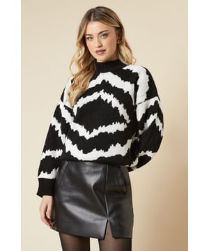 Abstract Jacqaurd Detail Crew Neck Jumper
