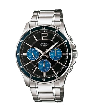 Diese Casio Collection Multi-Dial Uhr für Herren ist das perfekte Zeitmesser, um sie zu tragen oder zu verschenken. Das silberne 43 mm runde Gehäuse, kombiniert mit dem bequemen silbernen Edelstahlarmband, sorgt dafür, dass Sie dieses beeindruckende Zeitmesser ohne Kompromisse genießen. Angetrieben von einem hochwertigen Quarzwerk und bis zu 5 bar wasserdicht, wird Ihre Uhr weiterhin ticken. Diese sportliche und klassische Uhr ist perfekt für jeden Anlass! Diese Multi-Dial Uhr verfügt über eine Kalenderfunktion: Tag-Datum sowie eine 24-Stunden-Anzeige und leuchtende Zeiger. Hochwertiges 21 cm langes und 21 mm breites silbernes Edelstahlarmband mit Sicherheitsfaltschließe. Gehäusedurchmesser: 43 mm, Gehäusehöhe: 11 mm, Gehäusefarbe: Silber und Ziffernblattform: Schwarz.