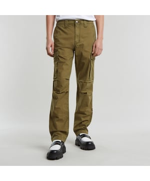Zip fly, drawcord. Inset pockets, welt pockets at the back with a hidden snap button. Flap pockets at the thigh, hidden snap button. Drawcord inside the leg. 3D effect at the knee. Zip & button closure. Mid waist. Cargo pants Core are designed in a straight fit, where the inside drawcord allows for a tapered effect. Deep flap pockets at the thigh are combined with welt pockets at the back. These cargo pants offer a zip fly. Use the woven tape inside to adjust the width to your liking. 98% Cotton, 2% Elastane. Comfortable stretch. Straight