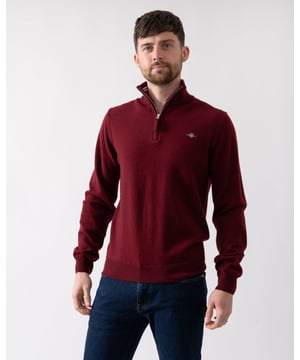 Your classic, wear-with-anything sweater. Crafted from 100% superfine lambswool, this sweater with a half-zip collar is perfect for layering. Cut for a regular fit with ribbed detailing at the hem and cuffs, this sweater is versatile and soft enough to justify getting one in every color.
Regular fit  Half-zip collar  Rib endings at hem and sleeve cuffs  GANT graphic embroidered at chest
 
Lambswool 100%
 
87213
 
 