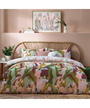 Inspired by modern art and body positivity, colourful fluid shapes join. The closer you look, you'll find hidden forms and figures. Uplifting and timeless, the Self Love reversible duvet set is complete with an inverted pastel colour palette making this design perfect for all seasons.