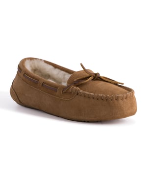 Cosy moccasin you will never want to take off your feet
Plush premium Australian sheepskin lining
Leather suede upper - Water Resistant
Full Australian sheepskin insole
Fine craftsmanship
Light weight EVA outsole - soft and extra cushioning

Sheepskin breathes allowing feet to stay warm in winter and cool in summer
100% brand new and high quality, comes in a branded box, suitable for gift