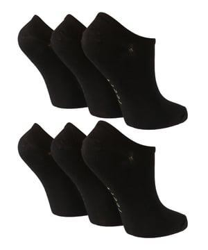 Why settle for going sock-less when you can experience the luxurious comfort of Wildfeet Bamboo Trainer Socks? These socks are silky-smooth to the touch, providing a delightful sensation on your feet. The super-soft and breathable fine gauge construction ensures optimal comfort throughout the day. These socks are designed to create a lightweight and comfortable barrier between your feet and your trainers. Crafted from a luxurious blend of bamboo-rich fibres, these socks offer softness and breathability. They stop rubbing and blisters caused by seams and tough materials inside your sports shoes. These trainer liner socks provide a cushioned layer of support and minimise friction. Designed to keep your feet drier and fresher, these socks harness the remarkable moisture absorption and fast wicking properties of bamboo fibres. Bamboo is known for its gentle touch, making these socks ideal for even the most sensitive skin. Additionally, bamboo naturally resists odours and inhibits bacterial growth. Wild Feet is a range of socks featuring cool designs, bold colours and quirky catchphrases - from pugs and penguins, to lions and llamas! Choose from a range of styles for men and ladies, from dress to trainer socks. There are even some sporty styles available! These socks are available in Black or White. They come in one size: Ladies 4-8 UK, are made from 67% Viscose (from Bamboo), 31% Polyester, 2% Elastane and are machine washable.