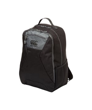 100% Polyester. Gewebe: PVC-beschichtet. Höhe: 48cm. Breite: 31 cm. Tiefe: 21 cm. Denier: 600D. Design: Logo. Verschluss: Zwei-Wege-Reißverschluss. Air Mesh Rücken, Tragegriff, ergonomischer Schultergurt, Laptop-Tasche, gepolstert. Fächer: 2 Hauptfächer. Taschen: 1 Fronttasche, Reißverschluss, Netztasche, 2 Netztaschen.