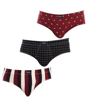 Pack-3 Slips Abanderados.
 Elastic rubber waistband, with the brand name.
 Breathable fabric.
 Anatomical front, with the ability to hold without squeezing.
 Seams seen in tone.
 Composition: 100% cotton
 Care:
Wash at max temperature 40º.
 - Do not use bleach.
 - Do not use dryer.
 - Do not iron.
 - Do not dry clean.