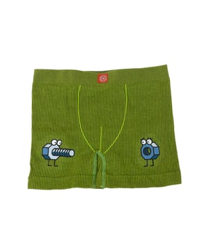 Boxer Kukuxumusu.
 Illustrations of the brand as decoration on the boxer briefs.
 It is a thin, elastic, soft, comfortable and fun boxer! An option to dress inside with a touch of good humor and infect yourself with it all day. The fabric adapts very well to the body so that when you wear it you don't even notice it. The rubber bands and thread with which it is made are ultra soft.
 Elastic waistband with the brand name printed consecutively.
 Matching seams.
 Composition: 85% Cotton, 9% Polyamide, 6% Elastane
 Care:
Care:
 - Machine wash maximum 30ºC.
 - Do not use bleach.
 - Iron at low temperature.
 - Do not use dryer.
 - Do not dry clean.