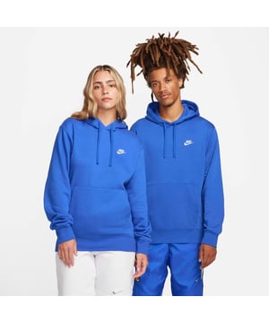 A wardrobe staple, the Nike Sportswear Club Fleece Pullover Hoodie combines classic style with the soft comfort of fleece.
Soft Comfort
Brushed-back fleece is soft and smooth against the skin.
Adjustable Coverage
Hood with a drawstring offers adjustable coverage.
Standard fit for a relaxed, easy feel
Ribbed hem and cuffs
Kangaroo pocket
Fabric: Body: 80–82% cotton/18–20% polyester. Hood lining: 100% cotton.
Machine wash