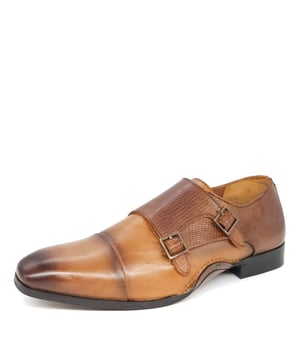 The perfect partner to formal attire, the Redbridge Monk shoes feature a double strap with buckle fastenings for a secure fit, finished in a suede and patent leather for a polished look.