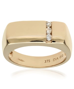 18K (750) Yellow Gold: 3.5gr; # Diamond: 0.1ct