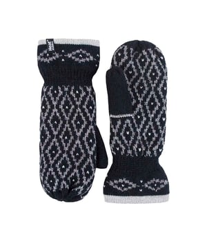 Mit Heat Holders wissen Sie, dass Wärme eine Garantie ist. Deshalb hat Heat Holders jetzt ein Paar Winterfäustlinge für Damen entwickelt. Mit diesen Fäustlingen können Sie sicher sein, dass Sie vom Handgelenk bis zu den Fingerspitzen warm bleiben, selbst unter den härtesten Bedingungen. Diese Heat Holders Fäustlinge sind aus einem von Heat Holders speziell entwickelten Hochleistungs-Thermogarn hergestellt, das Kälte isoliert und gleichzeitig eine hervorragende Feuchtigkeitsableitung bietet. Die Innenseite dieser Fäustlinge besteht aus Heat Holders plüschigem, pelzähnlichem Fleecefutter - Heat Weaver. Diese Isolationsschicht maximiert die Menge an warmer Luft, die nahe an der Haut gehalten wird. So bleiben Sie länger warm. Diese Damenfäustlinge sind stilvoll und warm und haben ein stilvolles Winter-Rautenmuster auf dem gesamten Handschuh, damit Sie in den Wintermonaten sowohl warm als auch modisch bleiben. Sie sind in einer Einheitsgröße und in 4 Farben erhältlich. Obermaterial - 77% Acryl, 22% Polyester, 1% Elastan / Futter - 100% Polyester. (Der genaue Anteil des Außenmaterials variiert je nach Farbe).