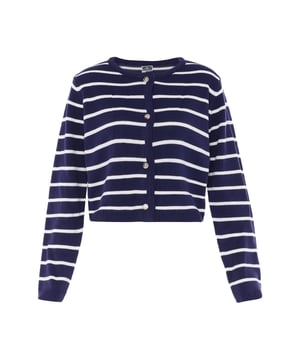 DreiMaster Maritim presenteert dit zachte vest in een trendy gestreept dessin. Het frisse model heeft een knoopsluiting over de volledige lengte met vier knopen en een klassieke ronde hals.  Vest trui