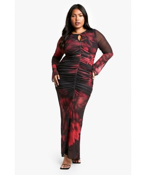 boohoo PlusYou&rsquo;ll find full on fashion for the fuller figure with the boohoo Plus range. Delivering directional designs for UK sizes 16 to 24, this ultra-flattering collection combines perfectly proportioned fits with statement styles so that you can stay on top of this season&rsquo;s trends.