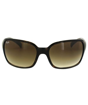 Ray-Ban Sunglasses 4068 are a beautiful wrap style. These sunglasses cut a really feminine rectangular look that has been popular for many years. The style is timeless and suits many faces and styles. One to top off any look and be the pride of many wardrobes.&nbsp;