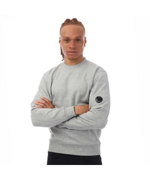 Mens C.P. Company Diagonal Raised Fleece Sweatshirt in grey.- Ribbed crewneck.- Lens detail.- Ribbed hem and cuffs.- Regular fit.- 100% Cotton. - Ref: 17CMSS023AM94