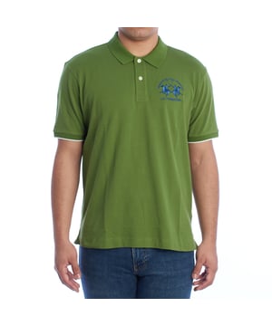 Camiseta polo de manga corta para hombre La Martina.

Una pieza clásica con un toque moderno, esta polo de La Martina combina comodidad y detalles exclusivos. Diseñada para hombres que valoran la calidad y un estilo casual sofisticado.

Detalles:

- Fabricada en tejido de piqué elástico, que ofrece flexibilidad y transpirabilidad para mayor comodidad.
- Cuello polo con cierre de dos botones.
- Bordado distintivo de La Martina en el pecho.
- Etiqueta decorativa en la parte posterior.
- Mangas cortas con borde en contraste.
- Corte de ajuste regular que proporciona una experiencia cómoda y favorecedora.

Esta camiseta polo de La Martina es una pieza esencial para el guardarropa de cualquier hombre. Su diseño clásico, combinado con detalles modernos, la convierte en una prenda versátil y cómoda, perfecta para destacar con estilo todos los días.
Composición: 95% algodón, 5% elastano
Cuidado:
- Lavar a un máximo de 30°C en un ciclo delicado.
- No usar lejía ni blanqueadores.
- Planchar a baja temperatura, evitando el bordado para no dañarlo.
- No usar secadora.