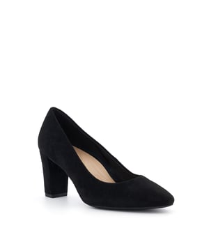 Court shoes like Birdie are a Dune London signature. Set on a block heel for ease of wear, this round-toed silhouette culminates with a padded footbed, infusing comfort with timeless style. Ideal for formal settings, this textured and versatile design will become an integral part of your capsule edit.