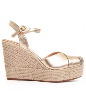 Esparto-Gras-Wedge für Damen. Gepolsterte Innensohle aus natürlichem Leder. Bequeme Passform. Rutschfeste Sohle. Verstärkte Nähte. Wird von anderen Marken für unsere Marke hergestellt. Ungefährer Maßstab: 12 cm Absatzhöhe und 3 cm Plateau.