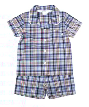 Introducing our charming Boys' Shortie Traditional Cotton Check Pyjamas, the perfect blend of comfort and classic style for your little man's bedtime adventures! Made from premium cotton fabric, these shortie pyjamas ensure a cool and cosy sleep experience during warm summer nights.

Key Features:
👕 Short-sleeved top and shorts for ultimate summer comfort
🔍 Timeless check pattern for a touch of tradition
🌞 Breathable cotton material ideal for hot weather
👦 Available in various sizes to suit boys of all ages
🎁 Makes an excellent gift for any young gentleman
Treat your young prince to these stylish and comfortable pyjamas for a summer of sweet dreams.