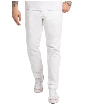 Angeboten wird eine Herren Chino Hose der Trendmarke "Indumentum". Super bequem Herren Hose aus Baumwolle. Top Qualität und Hochwertige Verarbeitung .