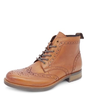 Brand new from HX London the Kingston is part of a new range of cleated sole footwear. This lace up brogue boot features a genuine high quality and soft tan brown, greasy brown or black leather upper and textile lining.  Grab your self a pair now as we only have a limited stock of these fantastic boots. Please see our store for the Lace up shoe, brogue chelsea boot and Chelsea boot from the same range.