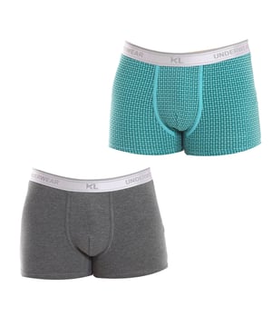 Pack-2 Boxers Kisses&Love.
Cinturilla de goma elástica con el nombre de la marca bordado.
Tejido transpirable.
Frontal anatómico con capacidad de sujetar sin apretar.
Costuras vistas a tono.
 Composición: 95% Algodón, 5% Elastano
 Cuidados:
Lavar a temperatura máxima 30º.
Secar a temperatura baja.
No usar lejía.
No planchar.
No lavar en seco.