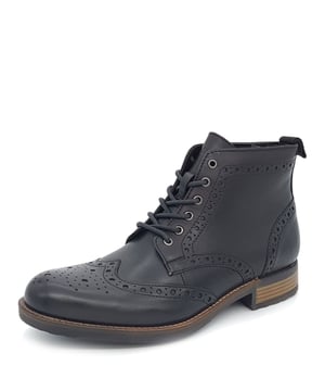 Brand new from HX London the Kingston is part of a new range of cleated sole footwear. This lace up brogue boot features a genuine high quality and soft tan brown, greasy brown or black leather upper and textile lining.  Grab your self a pair now as we only have a limited stock of these fantastic boots. Please see our store for the Lace up shoe, brogue chelsea boot and Chelsea boot from the same range.