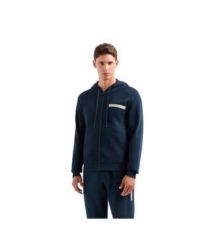 Sweat Emporio Armani GA Eagle Herren Blau Baumwolle. Authentisches Kleidungsstück der Marke Emporio Armani - Streetwear/Sportswear Design von Emporio Armani - Emporio Armani für Herren Mode, perfekt für den Alltag - Sweatshirt von Emporio Armani in Blau, das sich perfekt mit dem Rest Ihrer Garderobe kombinieren lässt - bequemer Baumwollstoff - klassisch - GA Eagle -