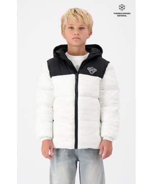 100% polyester Verstelbare manchetten Geborduurd Convoy-logo op de achterkant Kleur verandert met de temperatuur 