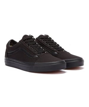 The classic low-top Old Skool trainers by Vans prove there's no school like the Old School. It has a leather and canvas lining and the Vans waffle sole