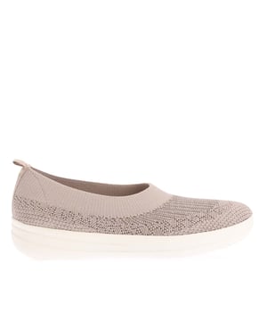 Dames Fit Flop Uberknit Slip On Ballet Pumps in nerts.- Bovenwerk van textiel.- Slip on sluiting.- Superlichte flexibele demping.- Anatomicush Technology.- Slipvaste rubberen buitenzool.- Ref.: H95745