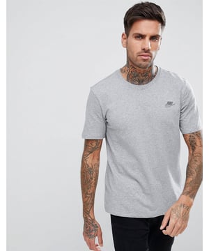 Nike Crew Neck Club Mens T Shirt.     
Cotton Jersey Tee.     
Ribbed Crew Neck and Short Sleeves.     
Embroidered Swoosh and Nike Logo.          
Standard Fit for A Relaxed, Easy Feel.
