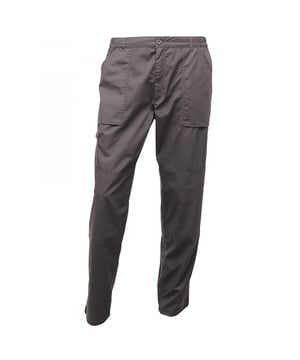 Gedeeltelijk elastische taille Dubbele zitting Riemlussen Versterkte zitting en knieën Zak voor kniebeschermers met klittenbandsluiting Multi-pocket met verborgen ritssluitingen Gaat samen met de Regatta kniebeschermer Duurzame waterafstotende afwerking Maat 30, 32, 34, 36, 38, 40, 42, 44, 46, 48, 50, 52 Binnenbeenlengte Kort - 29, Normaal - 31, Lang - 33 Stof Polykatoen Gewichtstof 170gsm