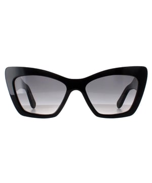 Las gafas de sol Salvatore Ferragamo SF1081SE 001 negras con degradado gris son una verdadera encarnaciÃ³n del lujo y la sofisticaciÃ³n italianos. Elaboradas con una meticulosa atenciÃ³n al detalle, estas gafas de sol cuentan con una impresionante montura de acetato adornada con intrincados detalles y el icÃ³nico logotipo de Salvatore Ferragamo, que muestra la elegancia atemporal de la marca. Las lentes cuadradas de gran tamaÃ±o ofrecen estilo y protecciÃ³n contra los rayos UV, lo que le garantiza una imagen atrevida a la vez que protege sus ojos de los rayos daÃ±inos del sol.