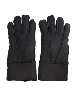 Experimente una calidez lujosa y una elegancia atemporal con los guantes de piel de oveja supersuaves unisex de Infinity. Fabricados con piel de oveja de primera calidad, estos guantes brindan una suavidad y comodidad inigualables, envolviendo sus manos en una calidez acogedora. Los detalles de puntadas refinadas agregan un toque sutil de sofisticación, lo que los convierte en un accesorio versátil para cualquier ocasión. Disponibles en una gama de colores clásicos, estos guantes complementan a la perfección su guardarropa y realzan su estilo. Con múltiples tamaños para elegir, encontrará el ajuste perfecto para máxima comodidad y flexibilidad. Combinando la artesanía tradicional con la funcionalidad moderna, los guantes de piel de oveja supersuaves unisex de Infinity garantizan tanto protección como estilo, para que pueda salir con confianza, sabiendo que está usando los guantes de la mejor calidad. Tamaño y ajuste Estos guantes pueden sentirse ajustados al principio, pero con unas pocas horas de uso, la piel de cordero se estirará naturalmente y se adaptará a su ajuste único.