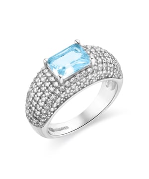 Tany ring in 925 sterling zilver en gerhodineerde aquamarijn zirkonia. Moments to shine combineert perfect ontwerpen die de tand des tijds doorstaan met meer innovatieve juwelen. Elegante en verfijnde sieraden om te schitteren bij speciale gelegenheden.