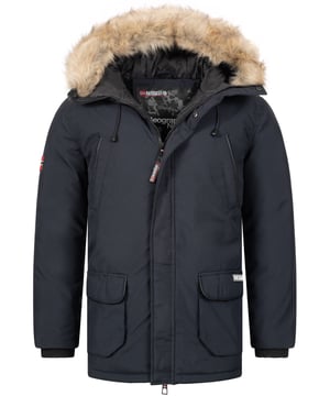 Geographical Norway Chaqueta de Invierno para Hombre Parka H-355: Tu compañero perfecto para días fríos Calidez y estilo en uno La Chaqueta de Invierno para Hombre Parka H-355 de Geographical Norway es más que una chaqueta: es tu nuevo compañero favorito para los fríos días de invierno. Con su cálido forro y el elegante cuello de piel sintética en la capucha, no solo te mantendrá agradablemente caliente, sino que también te proporcionará un look inconfundible. Esta chaqueta es un imprescindible para cualquier hombre que valore el estilo y la comodidad. 

Funcionalidad se une a la comodidad Esta chaqueta de invierno no solo te protege del frío, sino que también ofrece una alta funcionalidad. Equipado con múltiples bolsillos -incluyendo dos grandes bolsillos laterales y dos bolsillos en el pecho- tendrás suficiente espacio para guardar tus elementos esenciales de forma segura. El robusto cierre de cremallera y los botones adicionales aseguran que el viento no entre. Ya sea que desees dar un paseo por la ciudad nevada o planees una excursión a la naturaleza, esta chaqueta te acompañará de manera fiable. 

Calidad en la que puedes confiar Geographical Norway representa la más alta calidad y durabilidad. La Chaqueta de Invierno Parka H-355 está fabricada con materiales de primera calidad que no solo te mantienen caliente, sino que también son a prueba de viento y repelentes al agua. La cuidadosa elaboración y el diseño atemporal hacen de esta chaqueta un compañero a largo plazo en tu guardarropa de invierno. Invierte en calidad y disfruta de la temporada fría con estilo y bien protegido.