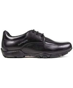 Este moderno zapato para niños Elijah de Hush Puppies tiene un estilo moderno con un toque deportivo. Está hecho de cuero fino. tiene una marca sutil para un sofisticado. Enfoque minimalista y flexible. Suela exterior texturizada para mayor durabilidad y comodidad para correr y jugar. Este par no es demasiado genial para la escuela, pero sí demasiado genial para no tenerlo en la escuela.