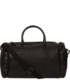 Crafted from natural leather with a supple and ultra-soft feel, the 'Ocean' holdall from Cultured London is the perfect bag for a when travel is on the agenda. The zip-over top secures the main compartment, concealing the 100% natural cotton lining. Two outer zipped pockets provide extra storage solutions, complemented by metal fittings. Comes with matching leather grab handles and an adjustable strap with a drop length of 70cm. Finished with the contemporary embossed Cultured London logo.