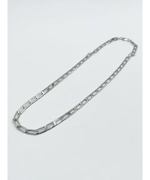 Flat Linked Chain Necklace in Silver
Gift Pouch included
Size: 17 Inches
Composition: Stainless Steel
SKU: JE317121