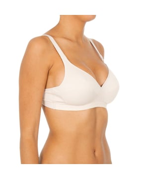 Wireless bra.
 Cups without foam.
 Elastic and adjustable straps.
 Excellent support for an impeccable silhouette.
 Back closure with four-position hooks.
 Elastic sides.
 Seams seen in tone.
 Composition: 77% Polyamide, 23% Elastane
 Care:
Care:
 - Handwash.
 - Do not use bleach.
 - Do not use dryer.
 - Do not iron.
 - Do not dry clean.
