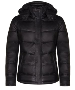 Mantente abrigado toda la temporada. Para uso diario y para el frío, esta chaqueta acolchada de cuero con capucha y cuello alto está confeccionada con los mejores materiales. Se utiliza cuero de oveja real para crear esta chaqueta acolchada duradera. Se ajusta perfectamente a ti con un cierre de cremallera frontal. Junto con un cuello alto, cuenta con una capucha para ayudar a mantener a raya el frío. Para mayor practicidad, la chaqueta cuenta con dos bolsillos de ribete delanteros en la cintura. La chaqueta está acolchada y aislada, lo que ayuda a agregar no solo un gran estilo, sino que también garantiza que la chaqueta sea cómoda.