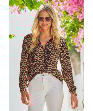 Say hello to your new wear anywhere, anytime shirt
Pair with jeans, trousers or skirts
Take it into evening with killer heels
Throw on a biker for extra sass
Dress it down on weekends by rolling up the sleeves
Add denim for an ultra-chic look