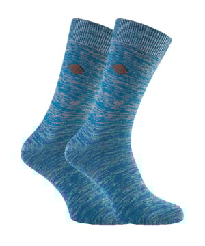 Men's Farah Vintage Pattern 2 Pack Dress SocksYour calcetines pueden decir mucho acerca de su carácter, estos calcetines Farah 1920 brillantes y audazmente coloreadas hará que algunos calcetines casual / ocio extra cómodo, con patrones funky que añade un poco de calidad única a them.These son ricos en algodón, con una composición de algodón de 70-80% lo que significa que son suaves contra la piel. Llevan el logotipo de Farah 1920 en una lengüeta marrón cosida, lo que añade un aspecto vintage a los calcetines. Todos los modelos tienen un estampado vintage de aspecto retro. Estos calcetines se venden en paquetes de 2 unidades y están disponibles en muchos diseños y colores. Son de la talla 6-11 UK 7-12 US 39-45 EU. Se pueden lavar a máquina.