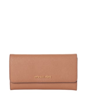 Damenbrieftasche von Michael Kors mit raffiniertem und funktionellem Design, ideal, um Ihre Sachen stilvoll zu organisieren. Perfekt als große Damenhandtasche, vereint sie Eleganz und Alltagstauglichkeit.

 Eigenschaften:

 - Elegante Damenbrieftasche mit strukturiertem Design und hochwertiger Strukturveredelung.
 - Schnappverschluss, der einen schnellen und praktischen Zugriff gewährleistet.
 - 16 Kartenfächer bieten ausreichend Platz, um Ihre Karten in Ordnung zu halten.
 - 4 offene Taschen, ideal für Rechnungen, Tickets oder wichtige Dokumente.
 - 1 transparenter Schlitz, perfekt zum Tragen von Ausweisen oder Fotos.
 - Gesäßtasche mit Reißverschluss, ideal für Münzen oder kleine Gegenstände.
 - Vorne eingraviertes Metalllogo, ein elegantes Markenzeichen der Marke Michael Kors.
 - Kompaktes und vielseitiges Design, ideal zur Verwendung als große Damenhandtasche oder zum Tragen in einer Damentasche.

 Eine Damenbrieftasche aus Leder, die Stil, Funktionalität und Organisation vereint. Perfekt als große Damenhandtasche für alle, die Eleganz und Zweckmäßigkeit in ihrem Alltag suchen.
 Maßnahmen: 18x10x2cm
 Komposition: 100 % Leder
 Pflege:
- Mit einem weichen, leicht feuchten Tuch reinigen.
 - Vermeiden Sie längeren Kontakt mit Wasser, Parfüm oder Chemikalien.
 - Vermeiden Sie direkte und längere Sonneneinstrahlung oder Wärmequellen.