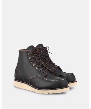Our Moc-toe design dates back to the 1950s, and the design and function has stayed the same ever since. Suited to work in or simply modern life blending comfort and style. This boot only gets better with age. Made in the USA.
Leather: Black Prairie 08849D | Leather Care: Leather cream | Foam cleaner&nbsp;
Leather: Briar Oil Slick 08138D | Leather care: Boot oil
Leather: Copper Rough &amp; Tough Leather 01907D | Leather care: Leather Conditioner
Leather: Oro Legacy Leather 00875D | Leather care: Mink Oil | Leather protector
Construction / sole: Goodyear Welt | Sole: White Traction Tread Outsole
Sizing: We would recommend dropping half a size in this shoe