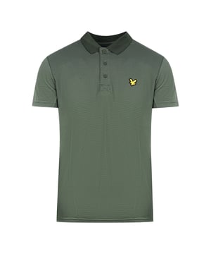 Polo de golf con microrayas Deep Spruce de Lyle & Scott. Polo verde de Lyle & Scott. Logotipo de la marca bordado en el pecho izquierdo. Polo Golf Micro Stripe, abeto profundo. Diseño de rayas, cierre de botones, terminaciones de mangas elásticas, 100% poliéster. Estilo: SP1464GC Z604