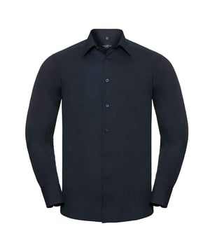 65% Polyester, 35% Baumwolle. Gewebetechnik: Leicht. Gewebe: Popelin. Design: Unifarben. Rückenpasse, Doppelte Falznähte. Passform: Maßgeschneidert. GSM (Gramm pro Quadratmeter): 105. Bündchen: anpassbar, Doppelknopf. Nachhaltigkeit: Amfori-Freigabe, Better Cotton Initiative, BSCI, Verein für faire Arbeit, Oeko-Tex Standard 100 zertifiziert. Geeignet für: Manschettenknöpfe, Stickerei. Saum: Geschwungener Saum. Langärmlig. Halber Spreizkragen.
