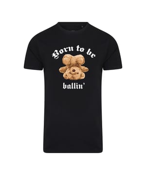 Camiseta de hombre de la marca Ballin Est. 2013. Estas camisetas de Ballin Est. 2013 están hechas de 100% algodón y tienen un corte regular. El suave algodón proporciona una gran comodidad.  Nombre del modelo: Born To Be TeeCategoría: camiseta de hombreMateriales: algodónColor: negro