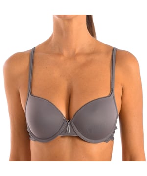 Sujetador Adela mujer Selene.
Color Gris

Sujetador de microfibra con aros y copa de relleno con detalle de encaje en la espalda.
Una prenda cómoda y femenina ideal para el día a día de la mujer.

Composición:  48% Poliéster, 44% Poliamida, 8% Elastán

Lavar a mano. 
Temp. máxima 30º.
No planchar. 
No usar lejía.
No usar secadora.
No lavar en seco.